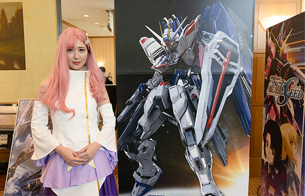 フィーバー機動戦士ガンダム発表会イベントレポート   調査